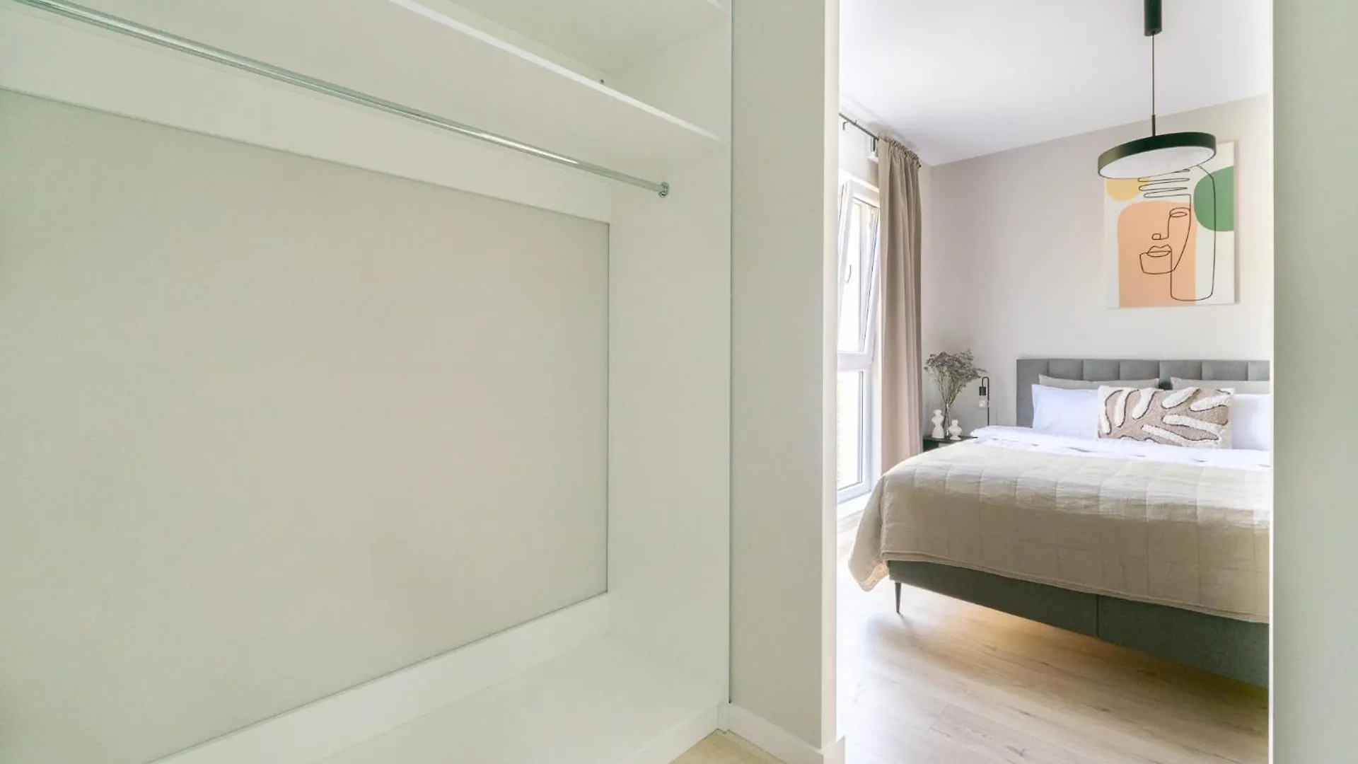 Platinum Apartments Warsaw